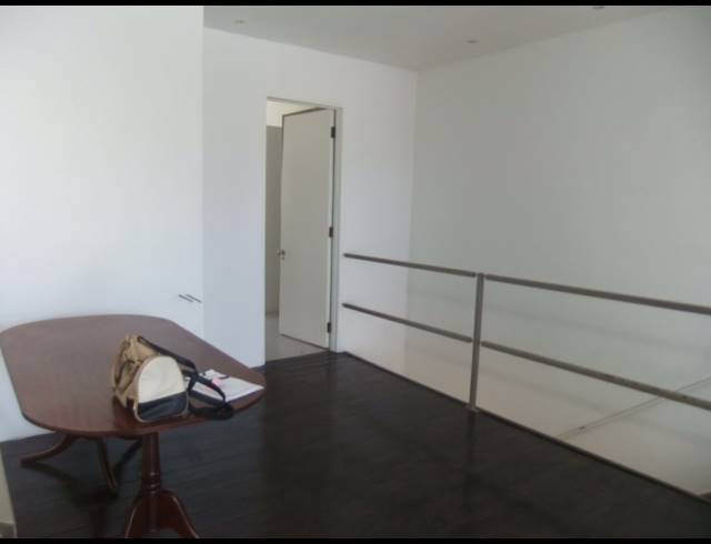 2 bed property to rent in WOODSTOCK